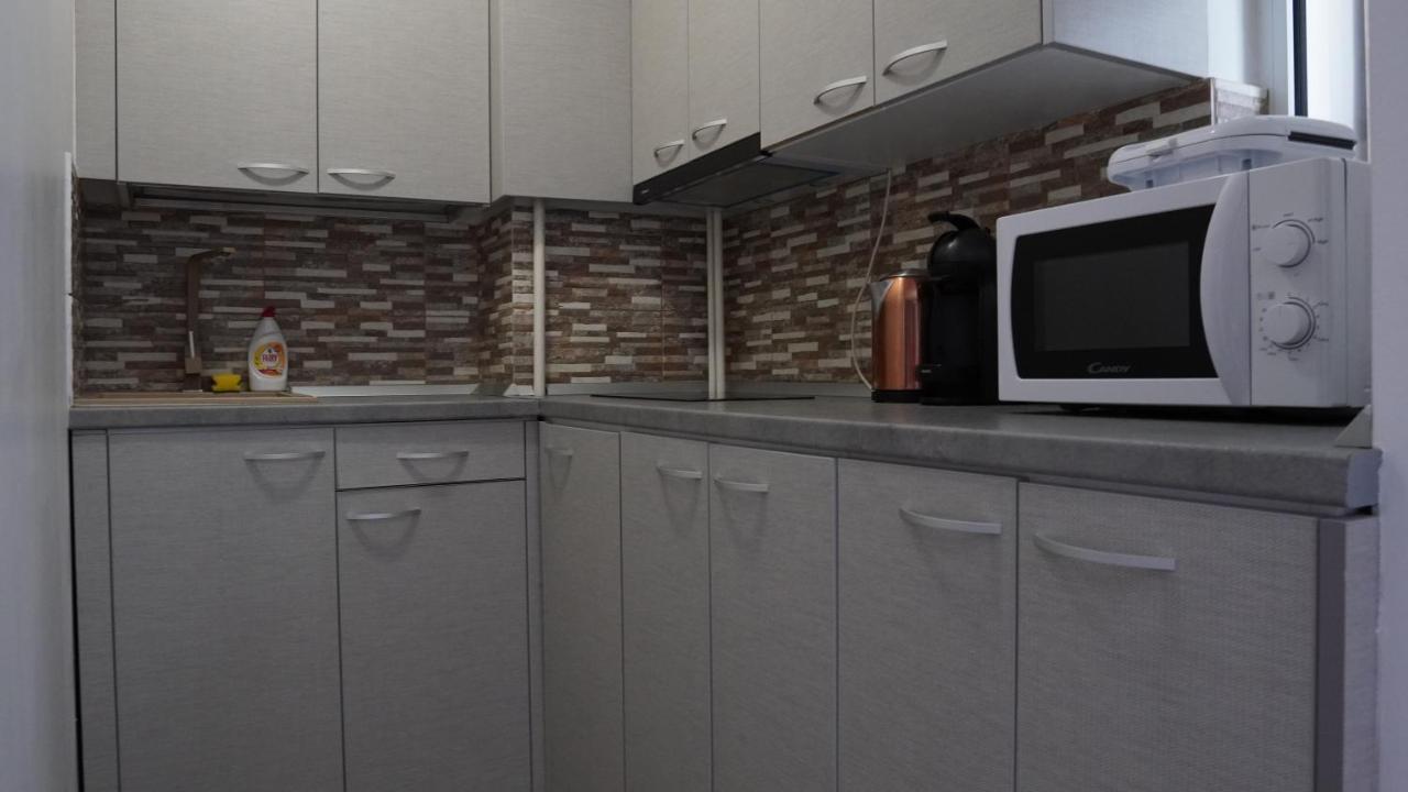 Luxury 1Br Studio Near Hanul Drumetului Bucharest Exterior photo